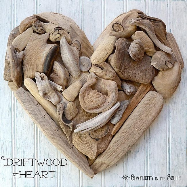 Weathered Driftwood Heart Wall
