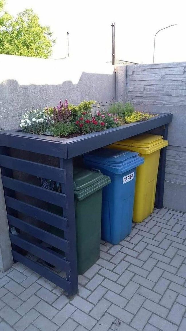 Dark Wood Trash Can Garden Bed