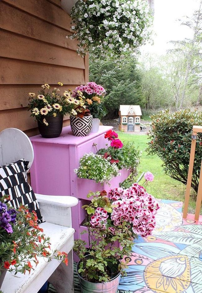Stacked Dressers Into Vertical Gardens