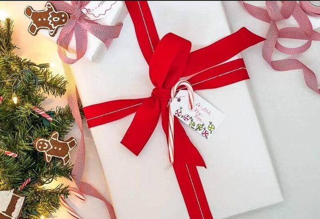 White Paper Red Bow Statement
