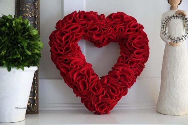 Red Felt Heart Wreath