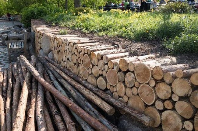 Natural Wood Rings Garden Walls