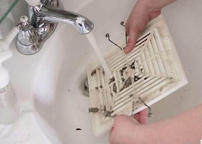Compressed Air Cleans Bathroom Exhaust