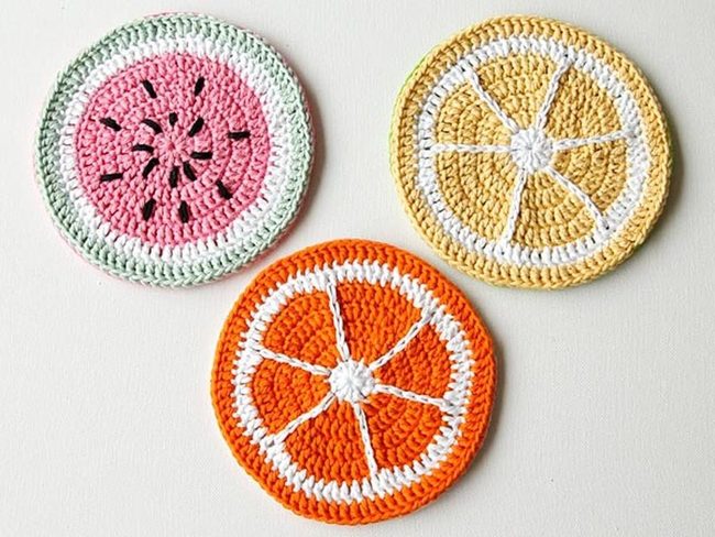 Yarn Fruit Slices In Vivid Color