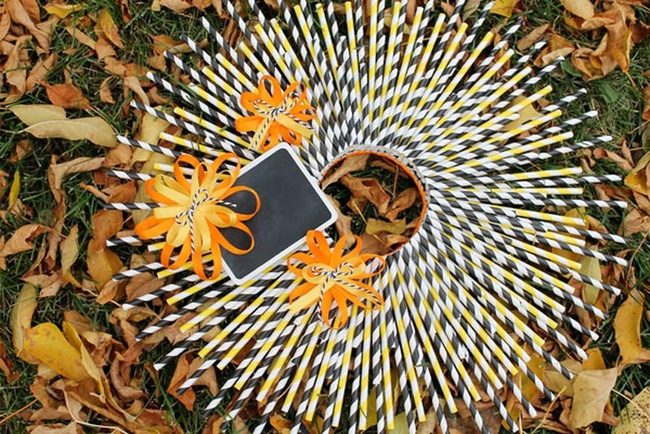 Striped Paper Straws Autumn Display