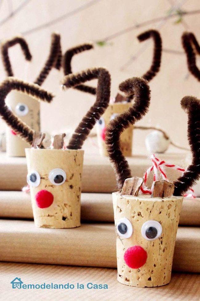 Wine Cork Reindeer Ornaments