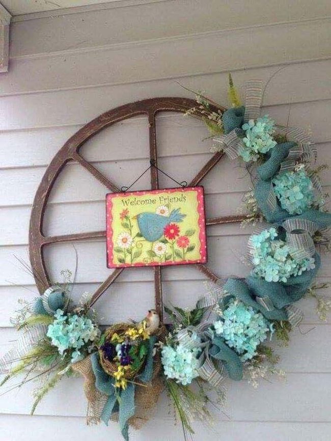 Wagon Wheels With Woven Ribbons