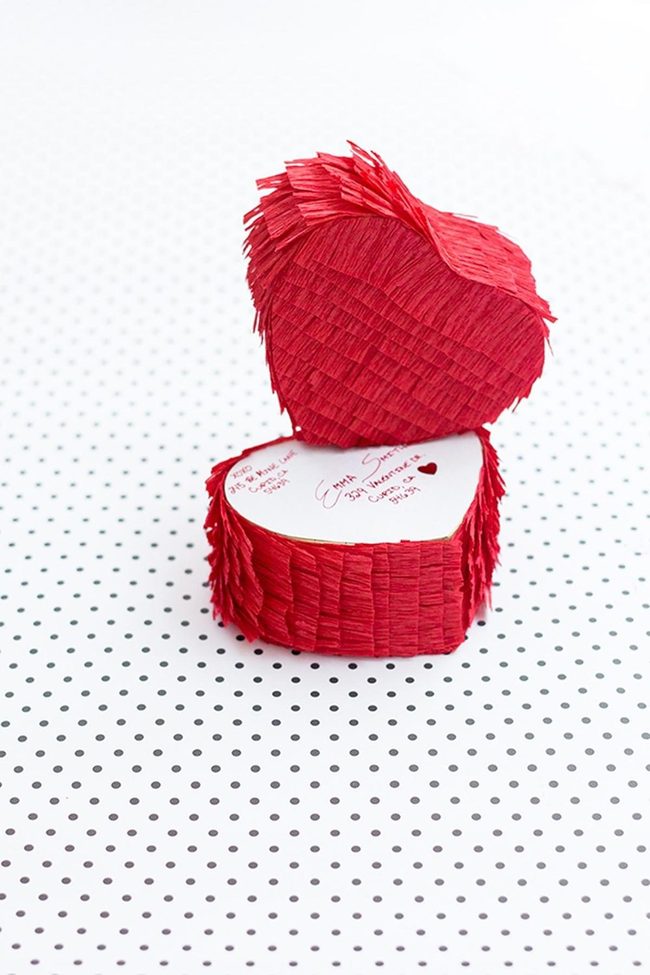 Red Fringe Heart Memory Box