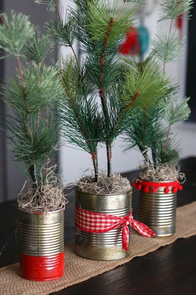 Red And Green Tin Planters