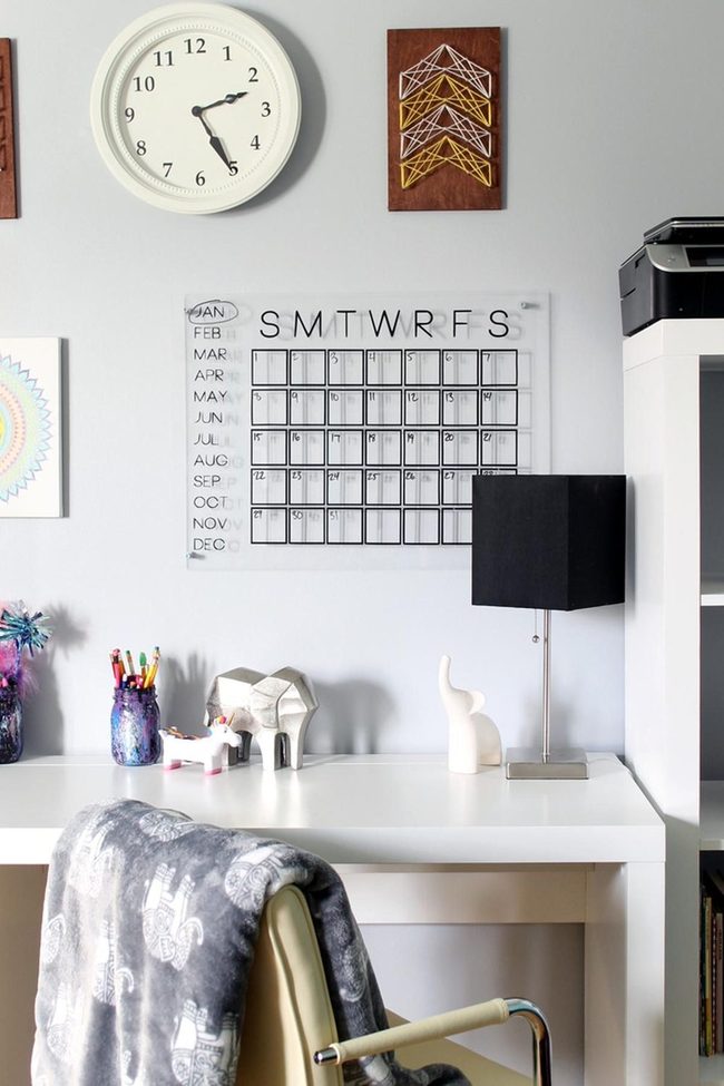 Patterned Blanket Workspace Essentials