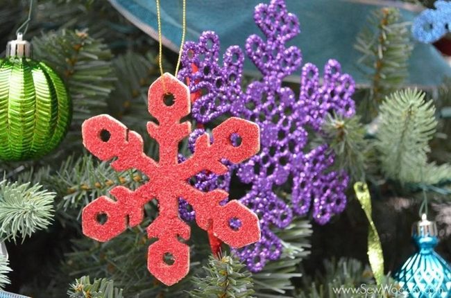 Red Purple Snowflakes Gold Green