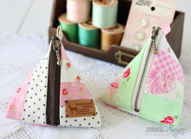Pink Polka Dot Pyramid Pouches