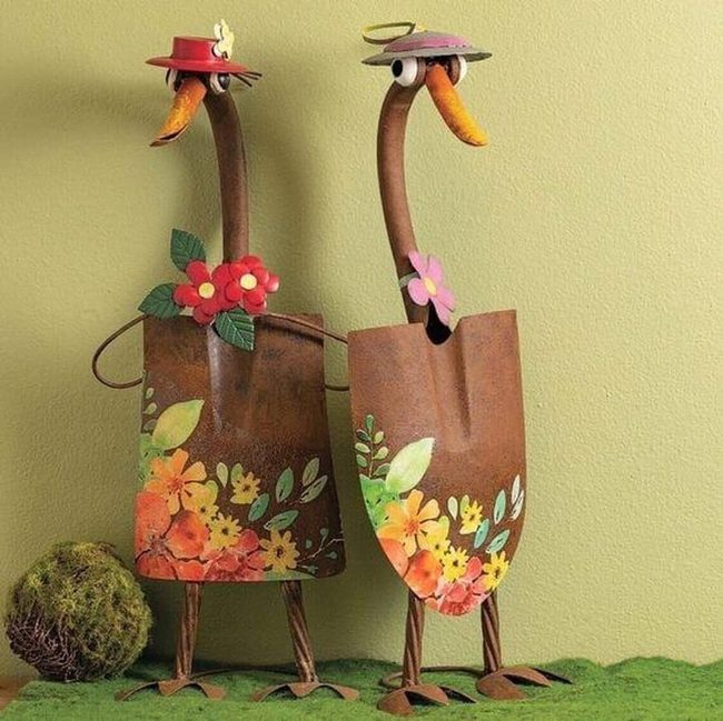 Shovel Bird Garden Sculptures