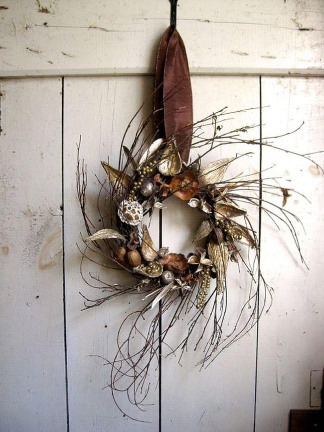 Gold-Kissed Woodland Wreath