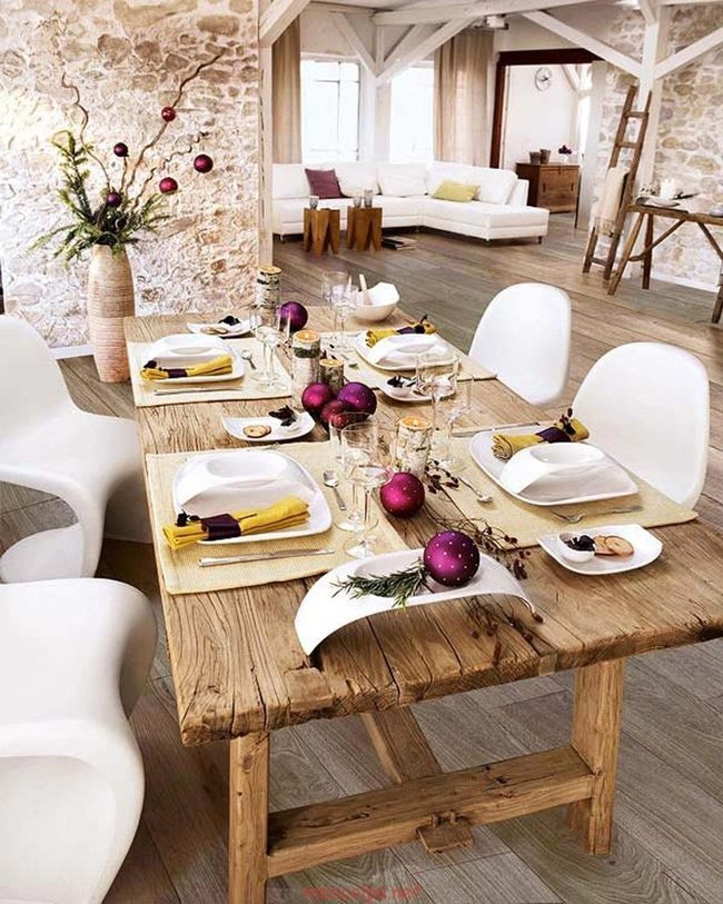 Plum Purple And Gold Table