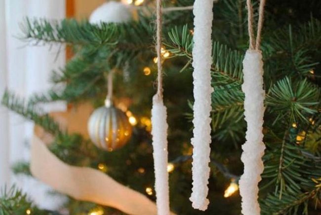 Crystallized Sugar Pipe Cleaner Ornaments