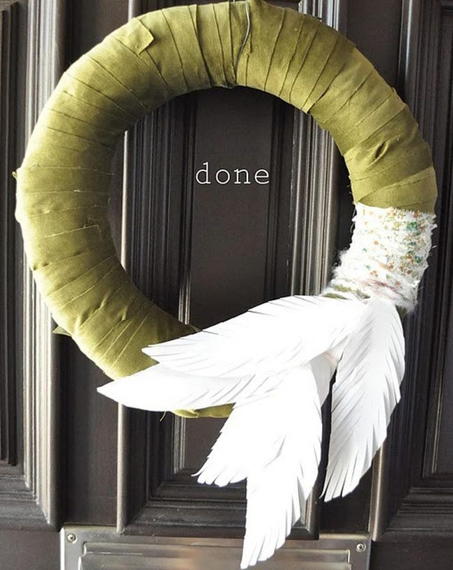 Emerald Fabric Wreath With White Feathers