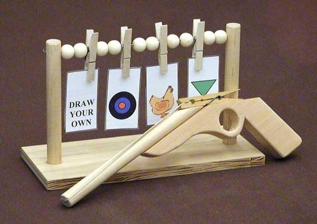 Light Wood Target Game With Bold Cards