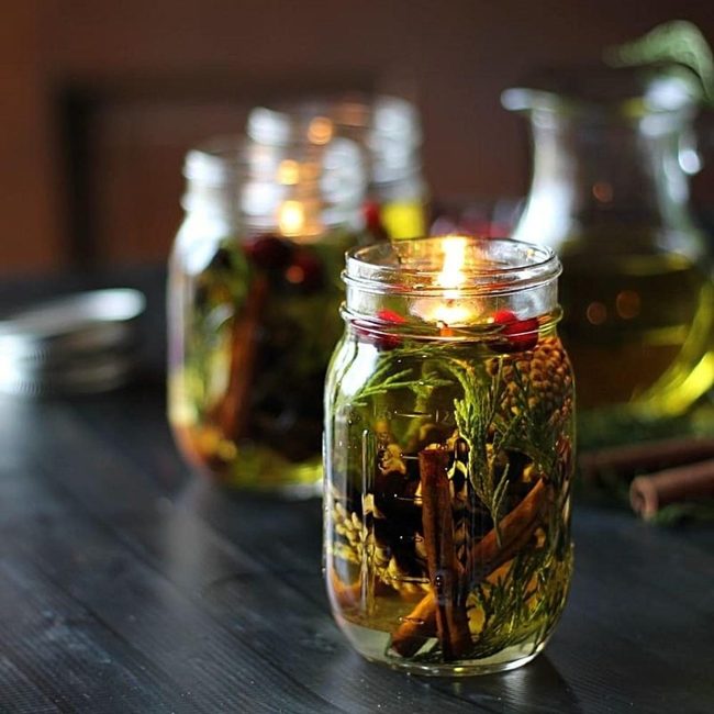 Clear Jars With Floating Candles