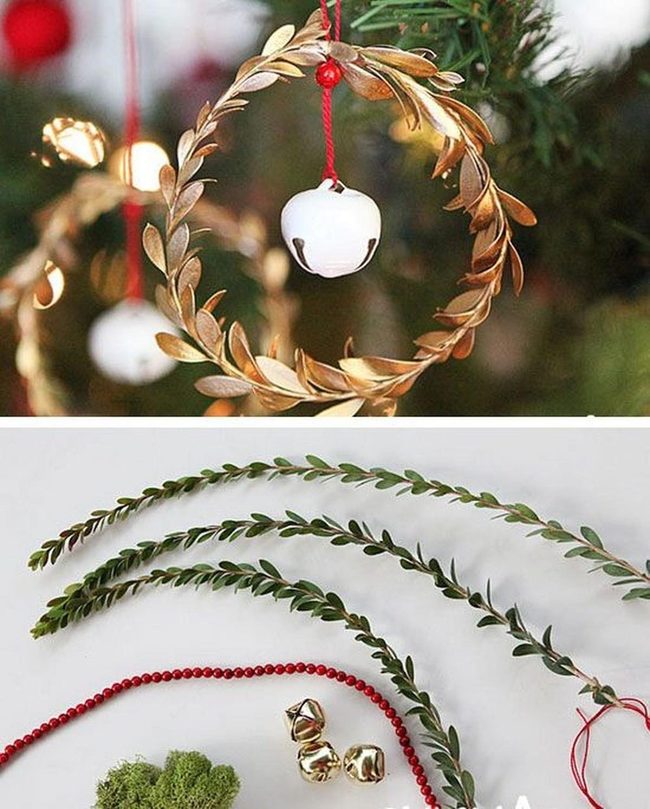 Green And Red Leaf Wreath With Bells