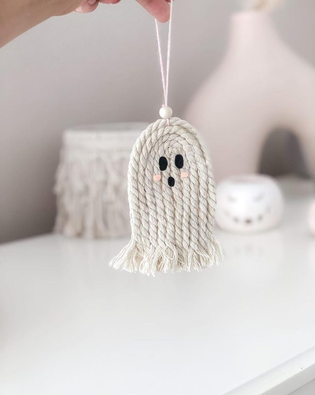 White Rope Hanging Ghosts