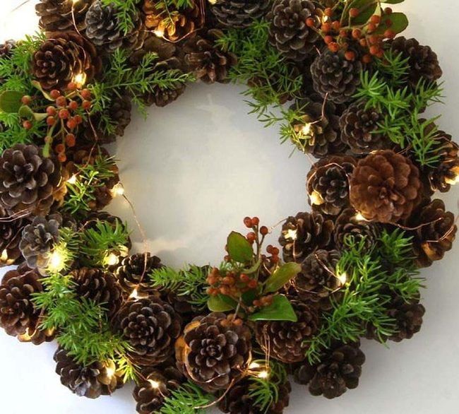 Pinecone Wreath Natural Entrance
