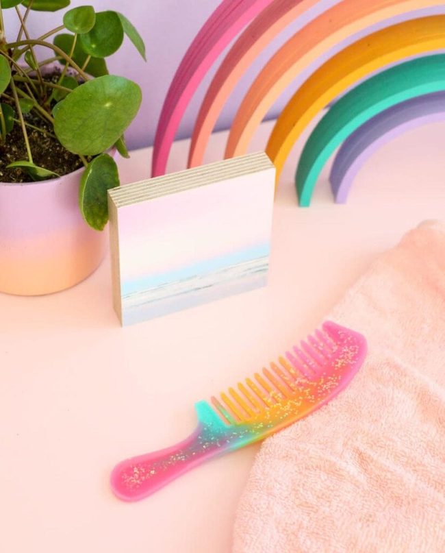 Rainbow Resin Unicorn Comb Sparkles