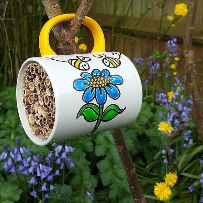 Colorful Mug Bug Hotel