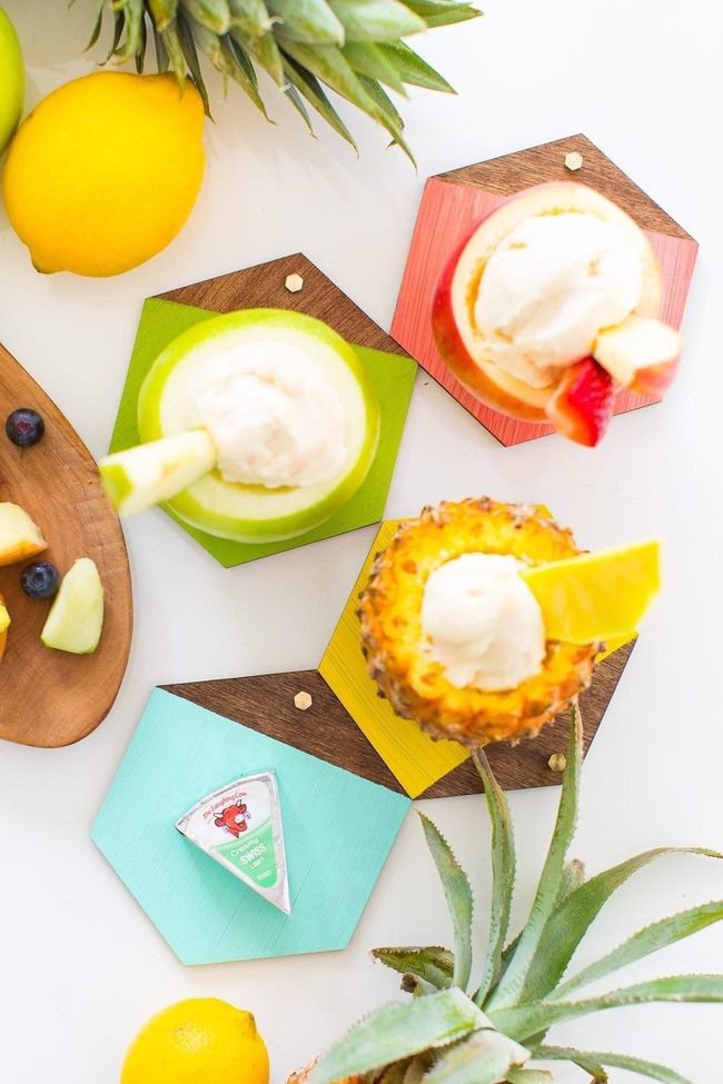Creamy Ice Cream With Fresh Fruit
