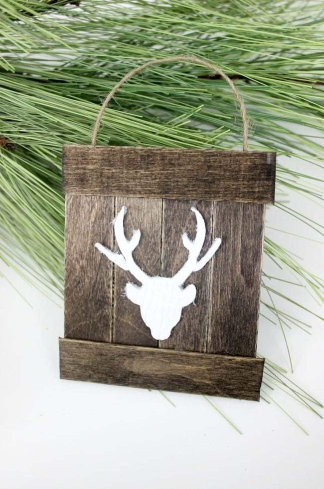 White Pallet Wood Deer Ornament
