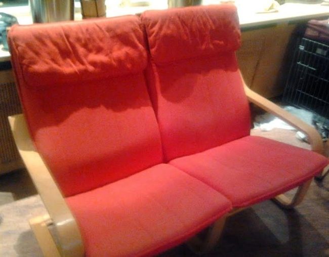 Red Couch Living Room Escape