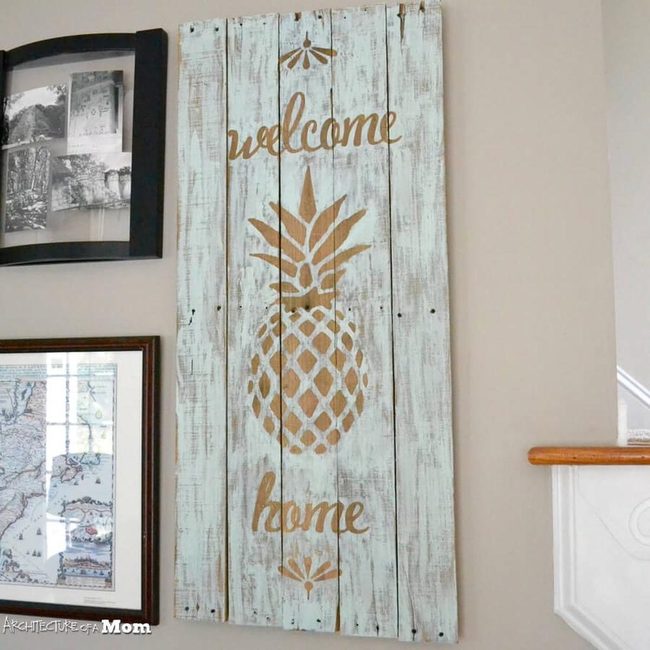 Golden Pineapple With Metallic Shine