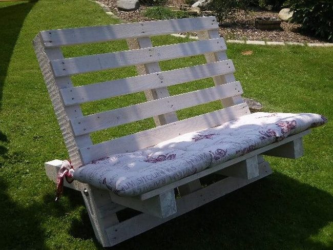 Picket Fence Garden Bench