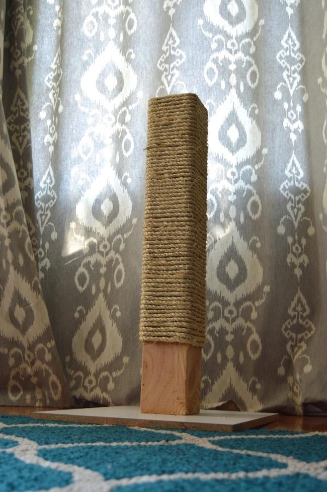 Natural Wood Cat Scratching Furniture