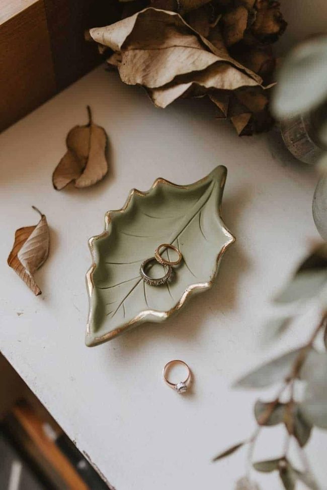 Green Leaf Dish With Gold Trim