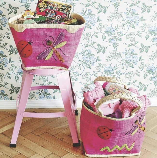 Pink Baskets With Ladybugs And Dragonflies