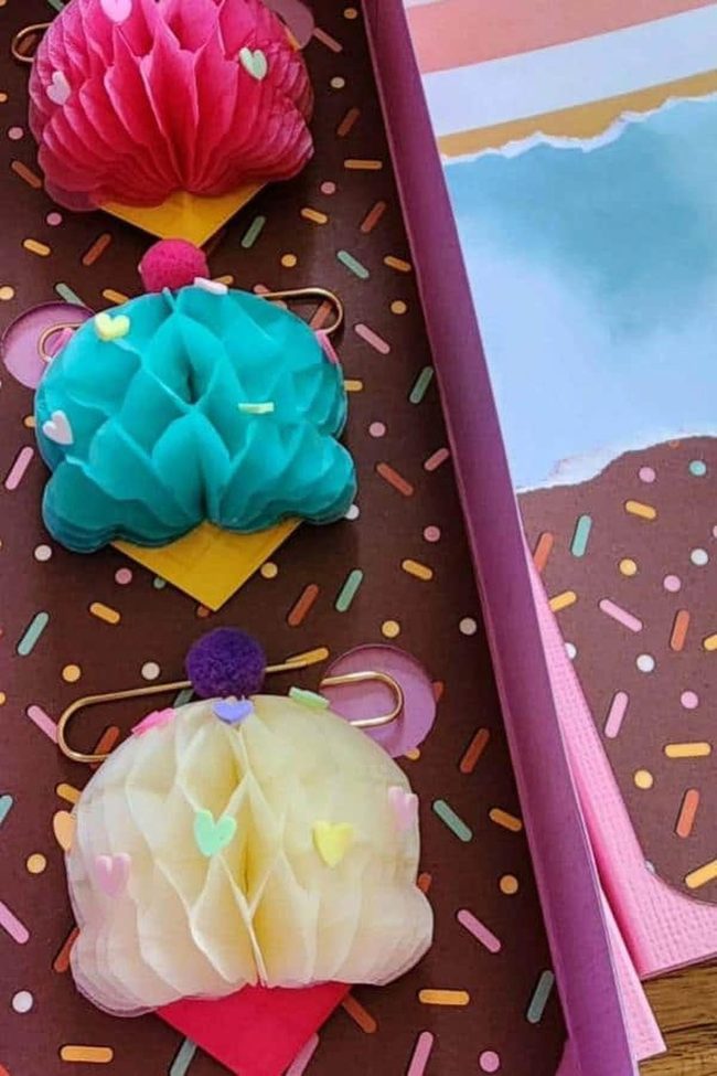 Pastel Paper Ice Creams With Hearts
