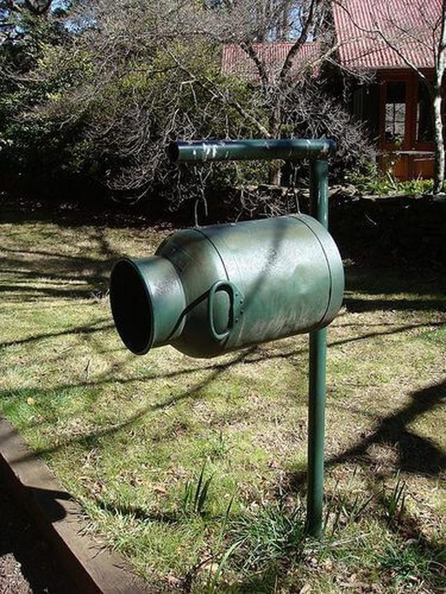 Painted Metal Jug Mailbox
