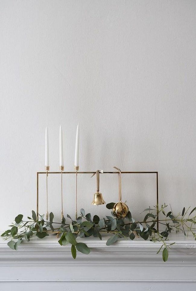 Green Leaves Gold Accents White Candles