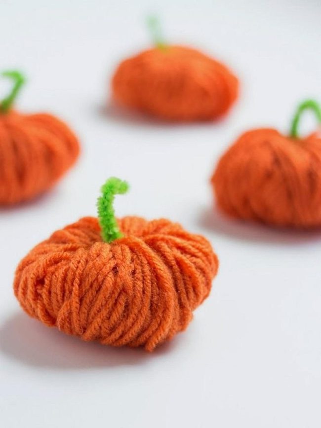 Chunky Orange Yarn Pumpkins