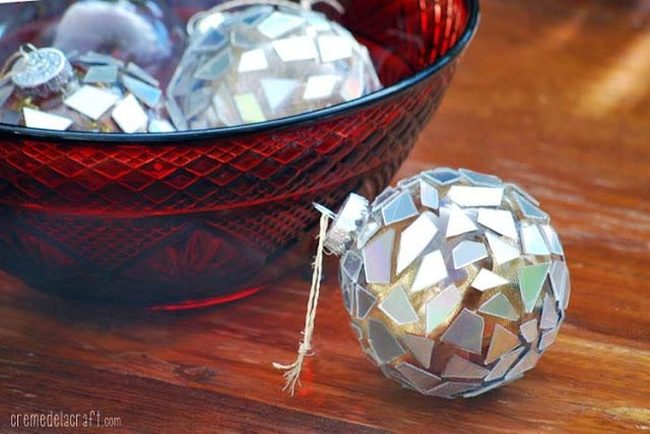 Recycled Discs Catch Light