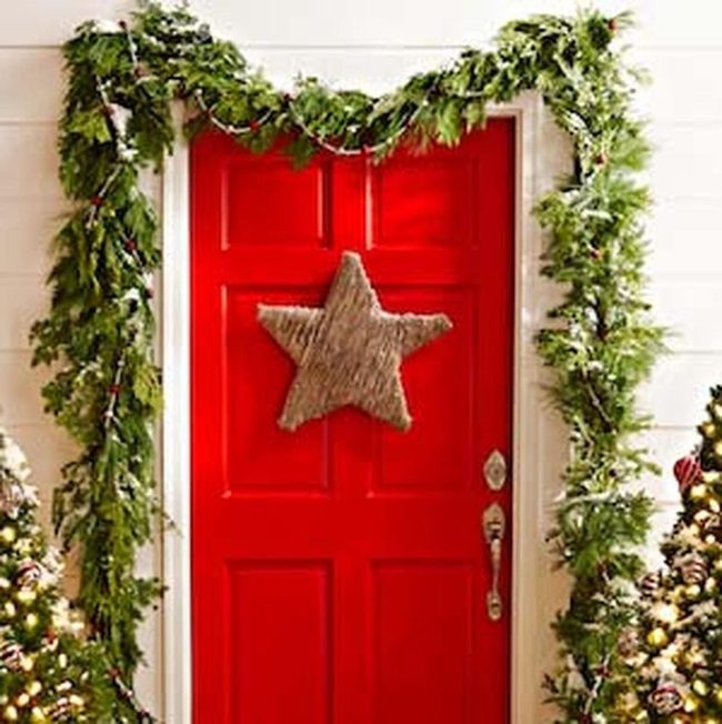 Twine Star Geometric Wreath