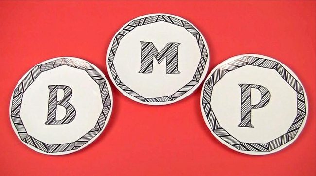 Metallic Tokens With Hand-Drawn Borders