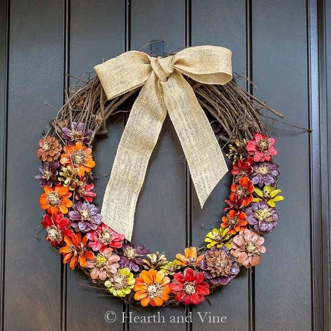 Painted Pinecone Fall Circle