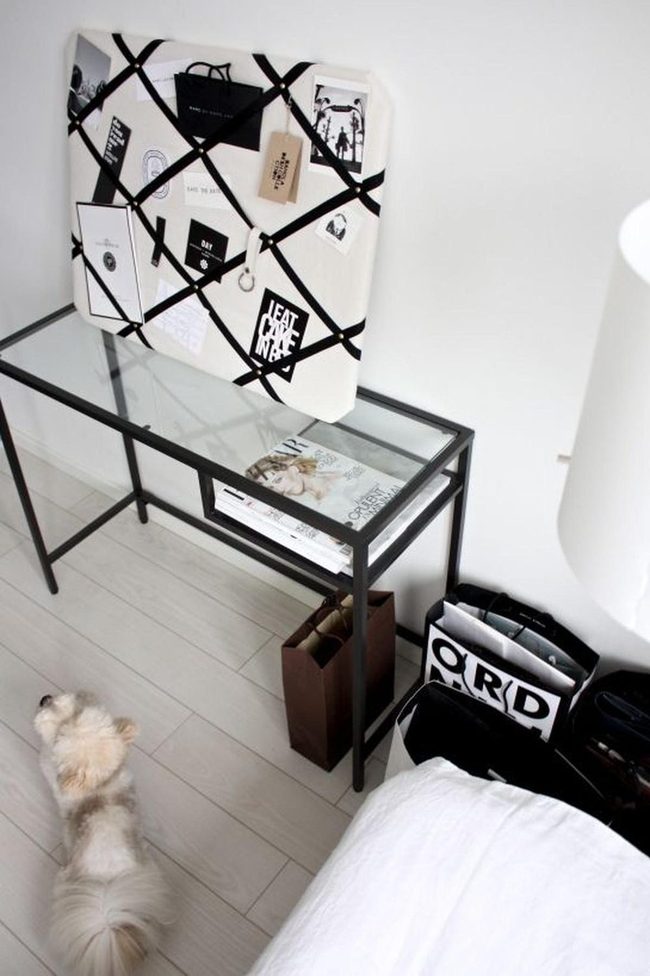 Black Glass Table, White Wall Simplicity