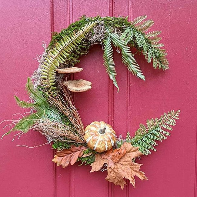 Crescent Moon Autumn Wreath