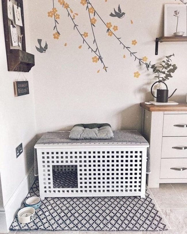 Yellow Flowers Pet Nook