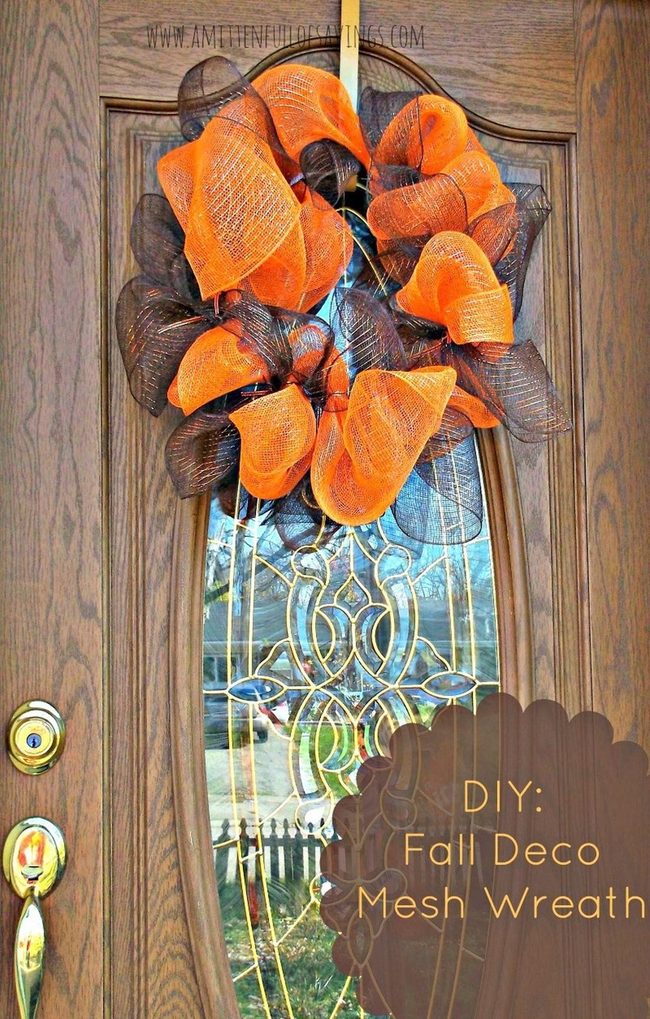 Orange Mesh Wreath Curved Loops