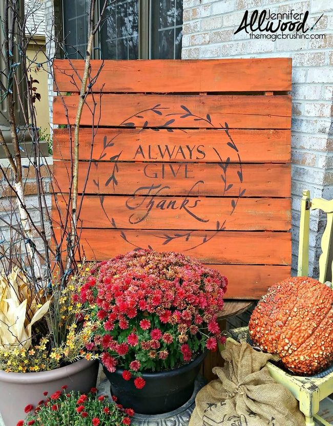 Painted Wood Pallet Statements