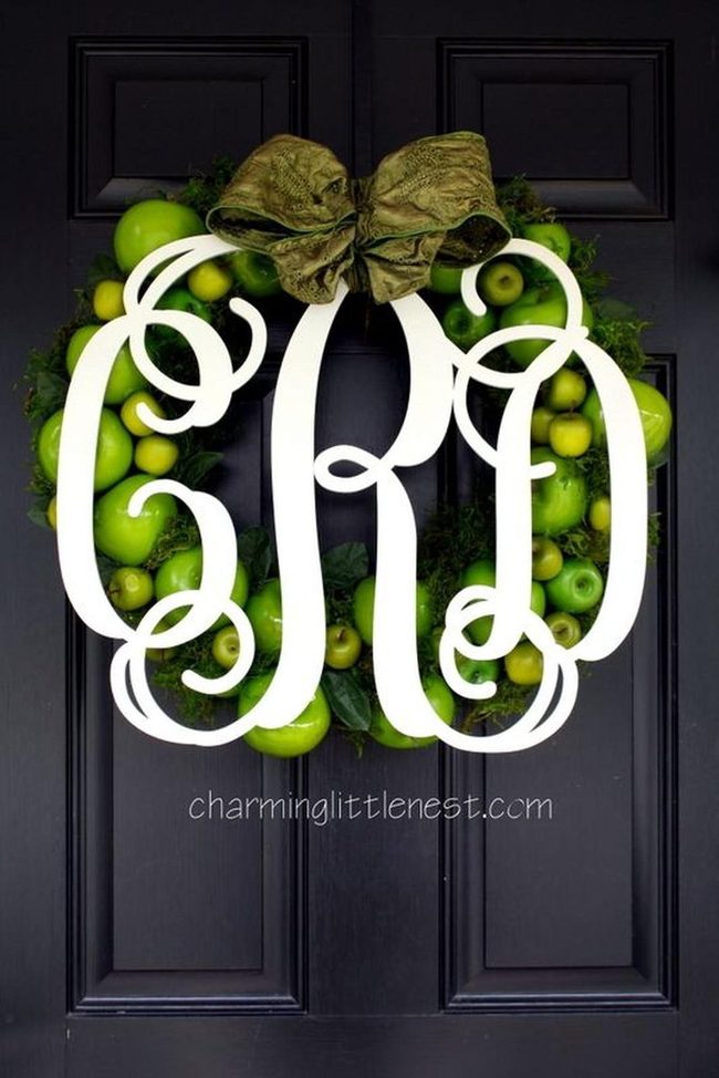 Crisp Green Apples Dark Door